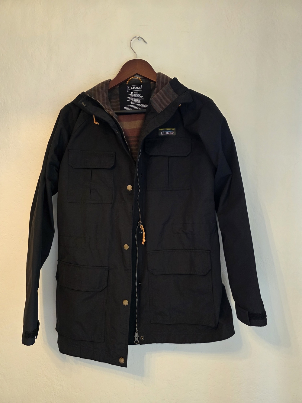L.L.Bean Women's Mountain Classic Water-Resistant Jacket
